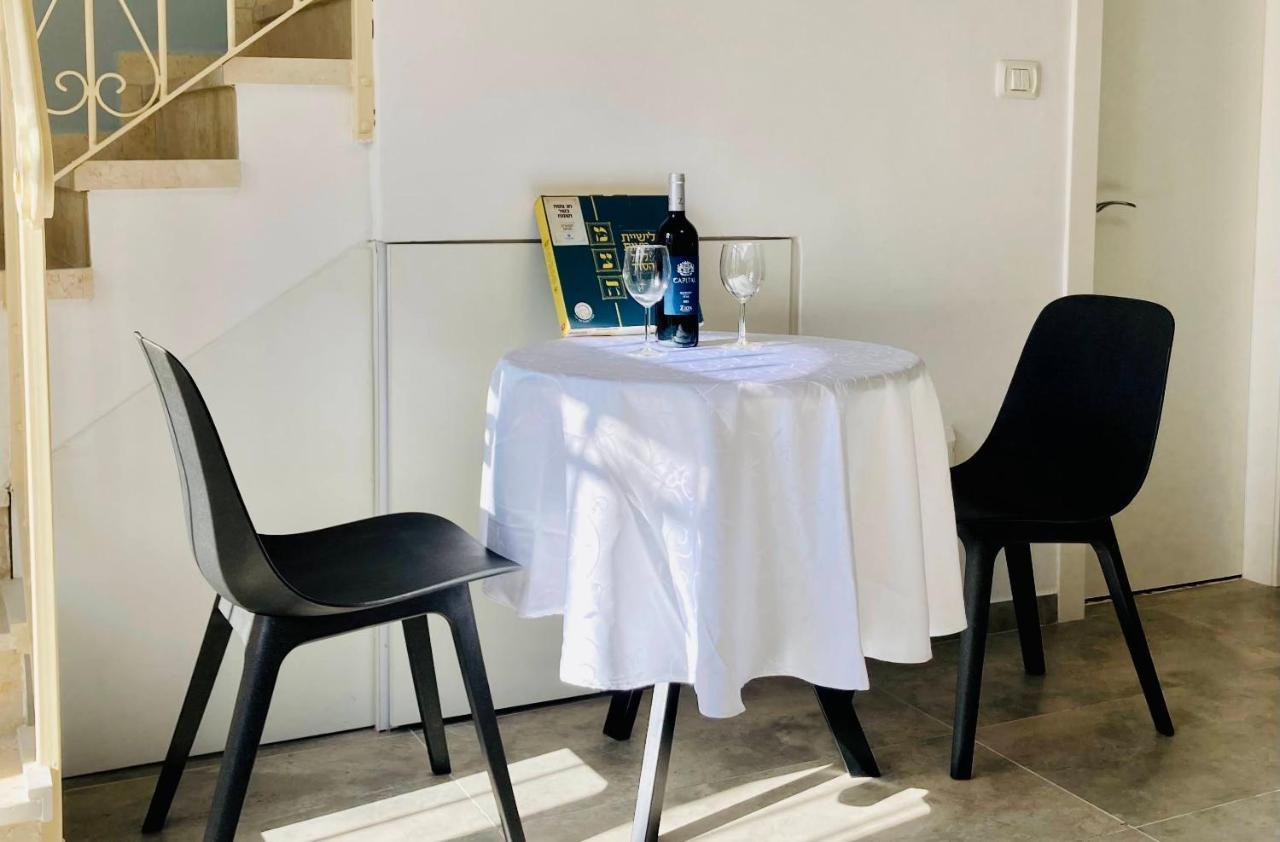 Lovely New Private Duplex In Prime City Center Location エルサレム エクステリア 写真